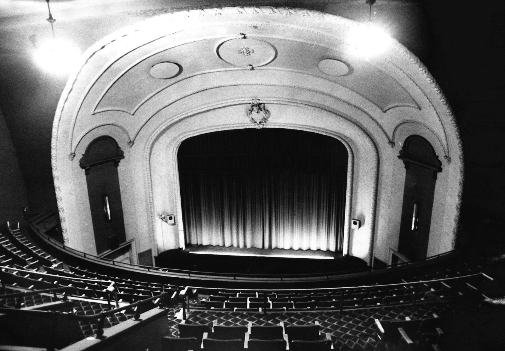 Lincoln interior
